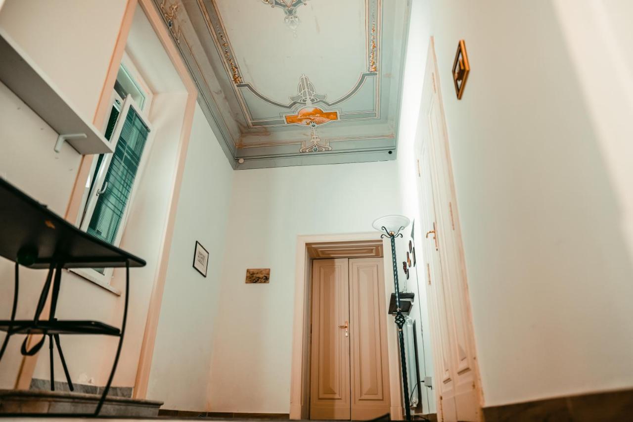 Domus Antica Hotel Санта Мария Капуа Ветере Екстериор снимка