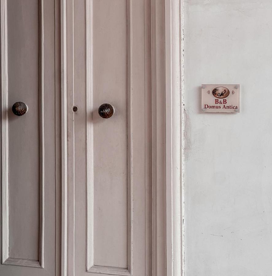 Domus Antica Hotel Санта Мария Капуа Ветере Екстериор снимка