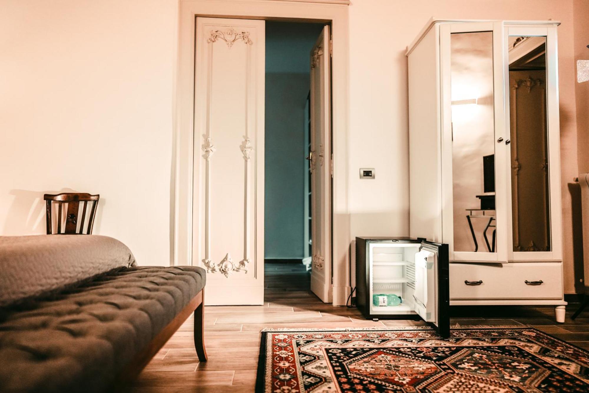 Domus Antica Hotel Санта Мария Капуа Ветере Екстериор снимка